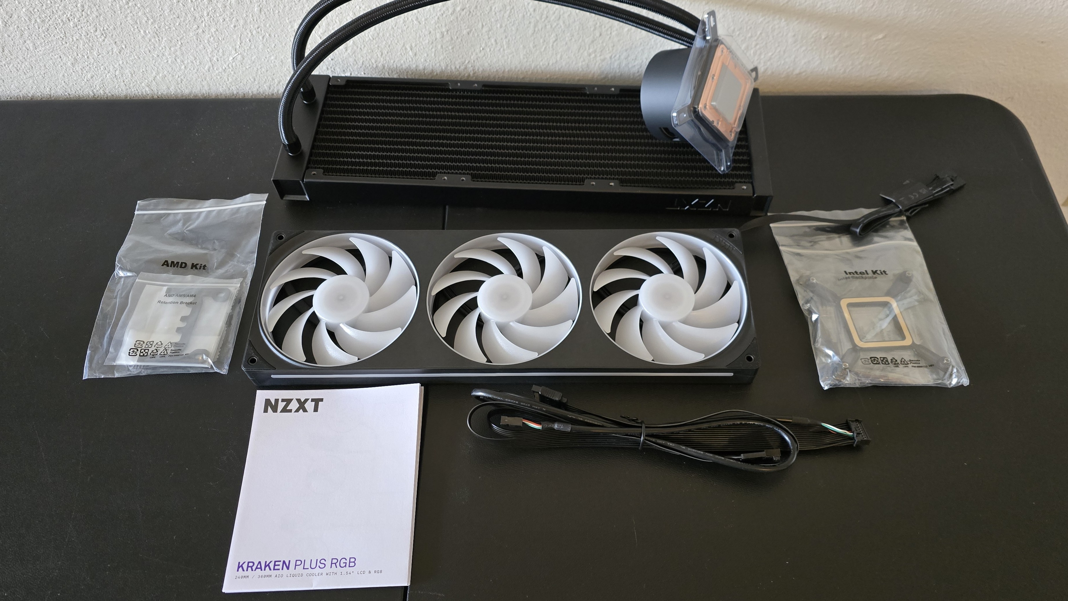 NZXT Kraken Plus 360 RGB