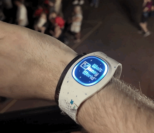 MagicBand+ LEDs before parade