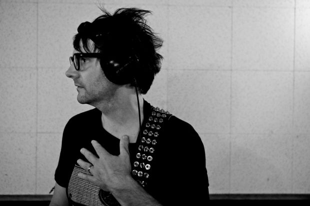 Songcraft: Mike Viola Talks Songwriting Triage, Movie Music ...