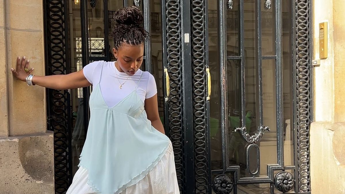 This $29 Perfume and Drugstore Lotion Combo Earns Me So Many Compliments, and I Got It From a Stranger