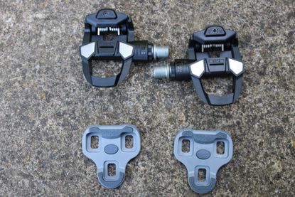 removing look keo pedals