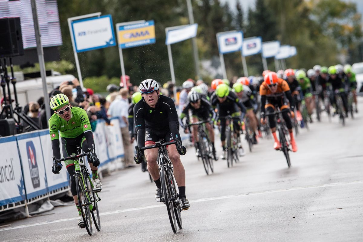 Colin Joyce (Axeon) beats Alex Howes (Cannondale) to the line and keeps the yellow jersey