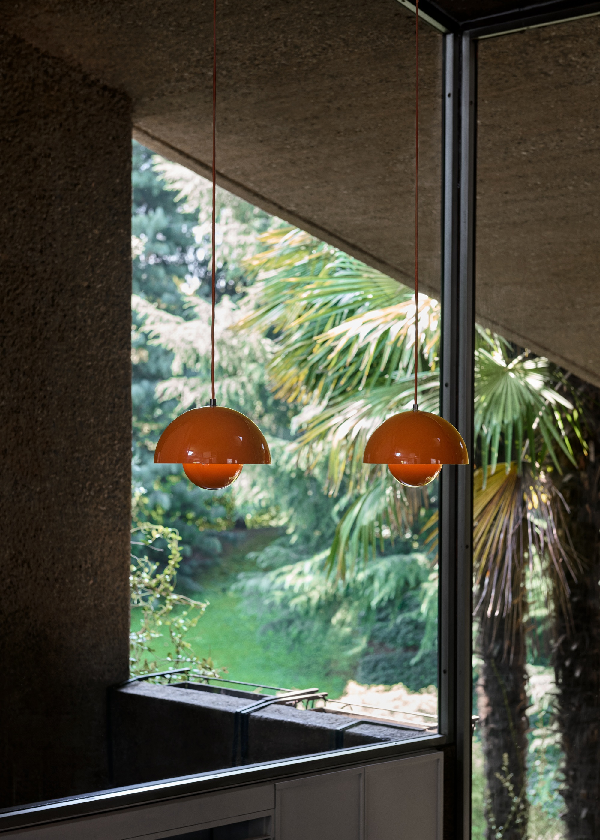 Flowerpot VP1 Zesty Orange, Verner Panton, &amp;amp;Tradition.
