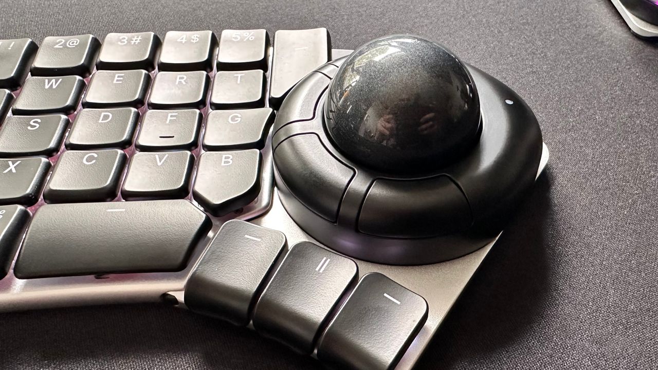 A close-up photo of the Track module for the Naya Create ergonomic keyboard