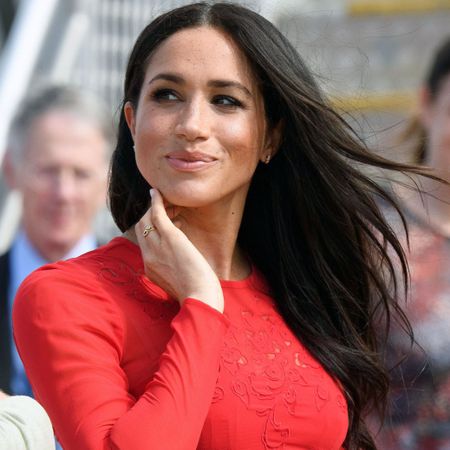 nuku'alofa, tonga october 25 uk out for 28 days meghan, duchess of sussex arrives at nuku'alofa airport on october 25, 2018 in nuku'alofa, tonga the duke and duchess of sussex are on their official 16 day autumn tour visiting cities in australia, fiji, tonga and new zealand photo by poolsamir husseinwireimage