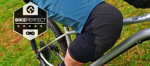 Rapha Trail knee pad review