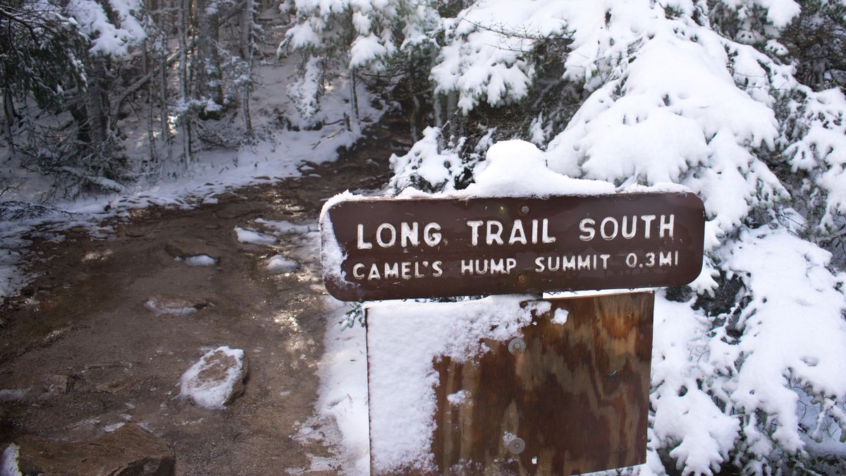 Sign for Camel&#039;s Hump mountain in Vermont