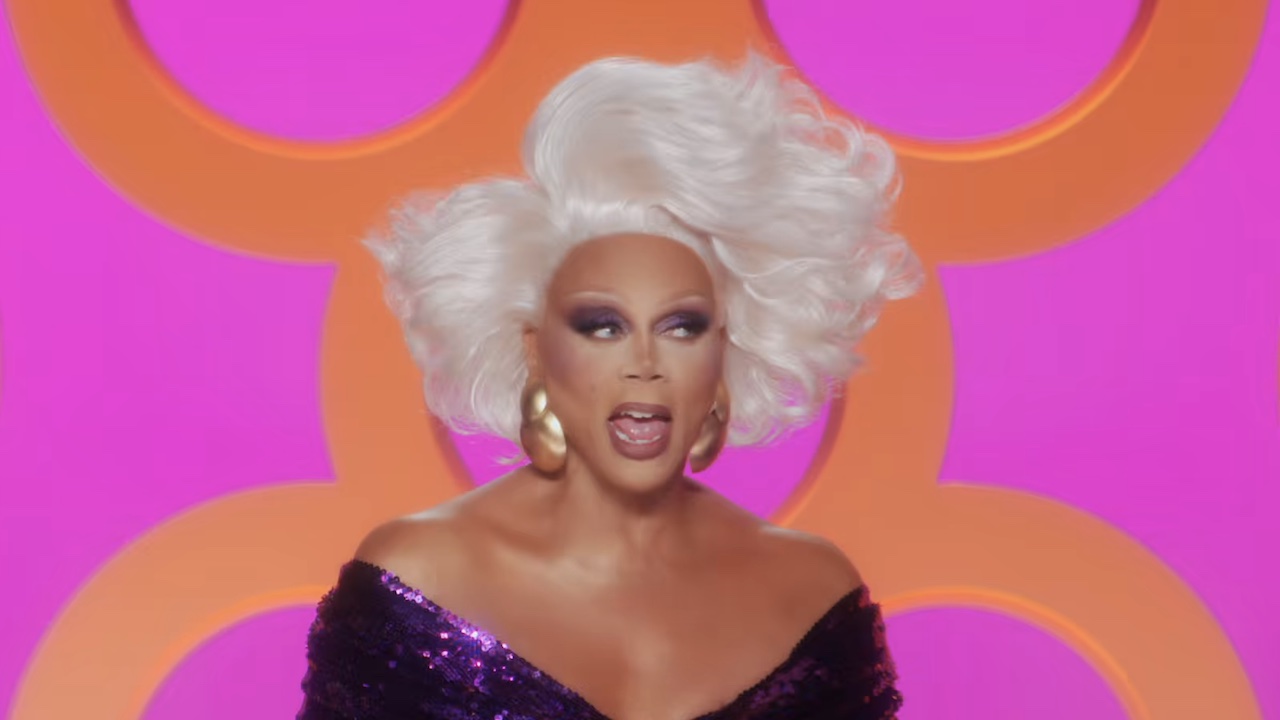 RuPaul at the judging table on the All Stars 11 trailer.