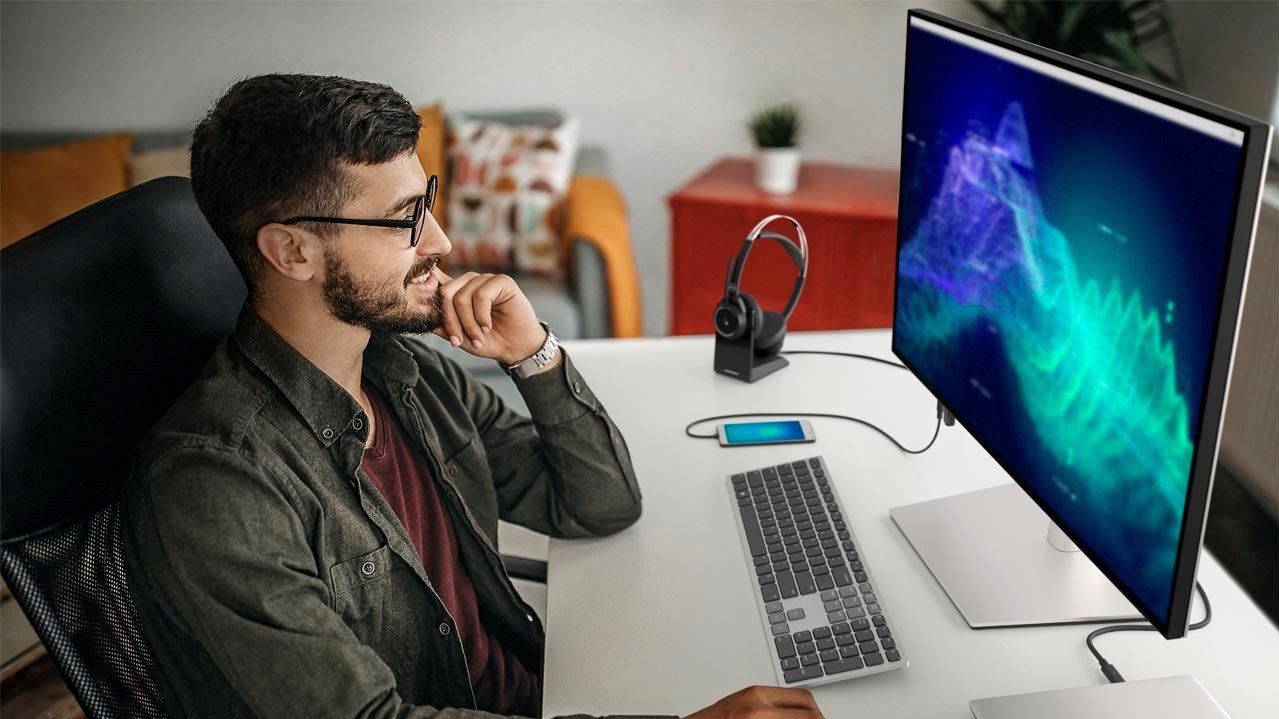 Ultrasharp 30 Lifestyle 2 Widescreen