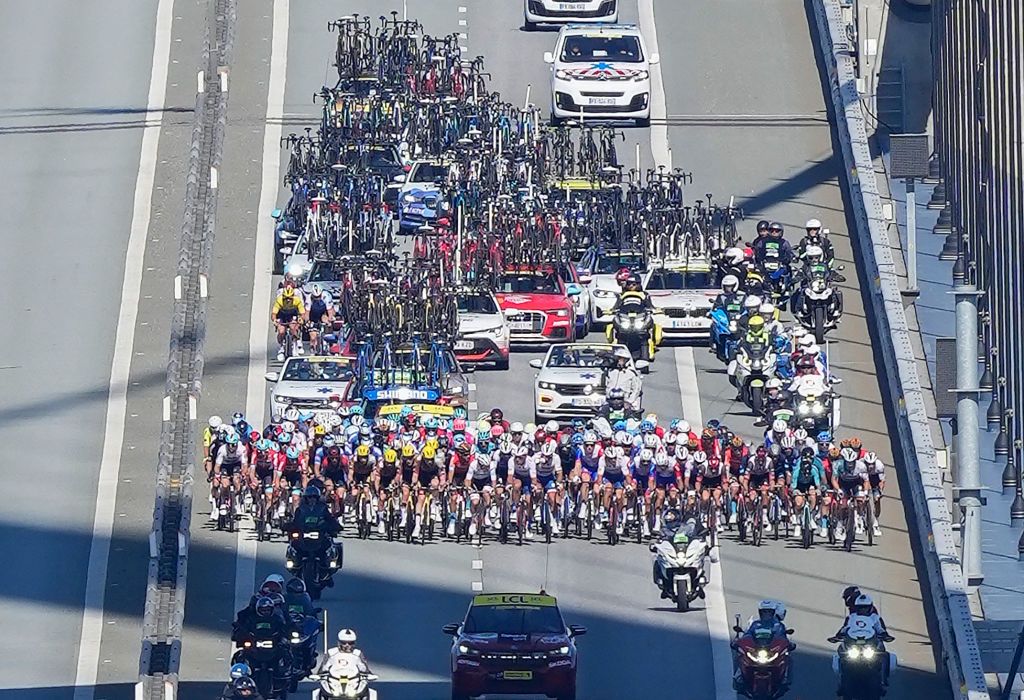 The peleton passes the Great Belt Bridge during the second stage of the Tour de France cycling race between Roskilde and Nyborg Denmark on July 2 2022 Denmark OUT Photo by Mads Claus Rasmussen Ritzau Scanpix AFP Denmark OUT Photo by MADS CLAUS RASMUSSENRitzau ScanpixAFP via Getty Images
