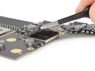 The T2 chip | Image: iFixit