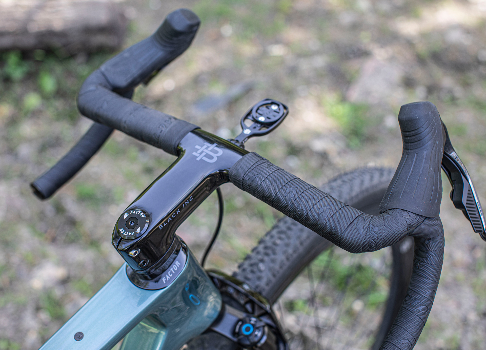 Factor Sarana gravel bike
