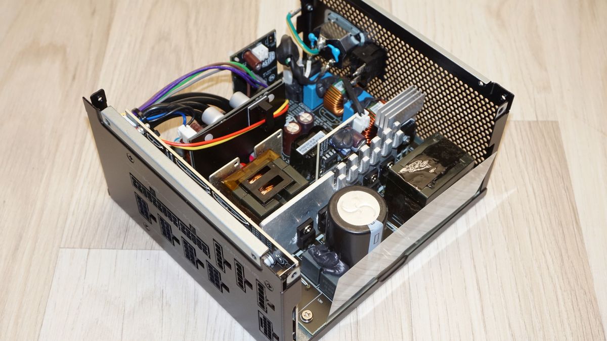 Cooler Master MWE Gold 850 V3 power supply review | Tom's Hardware