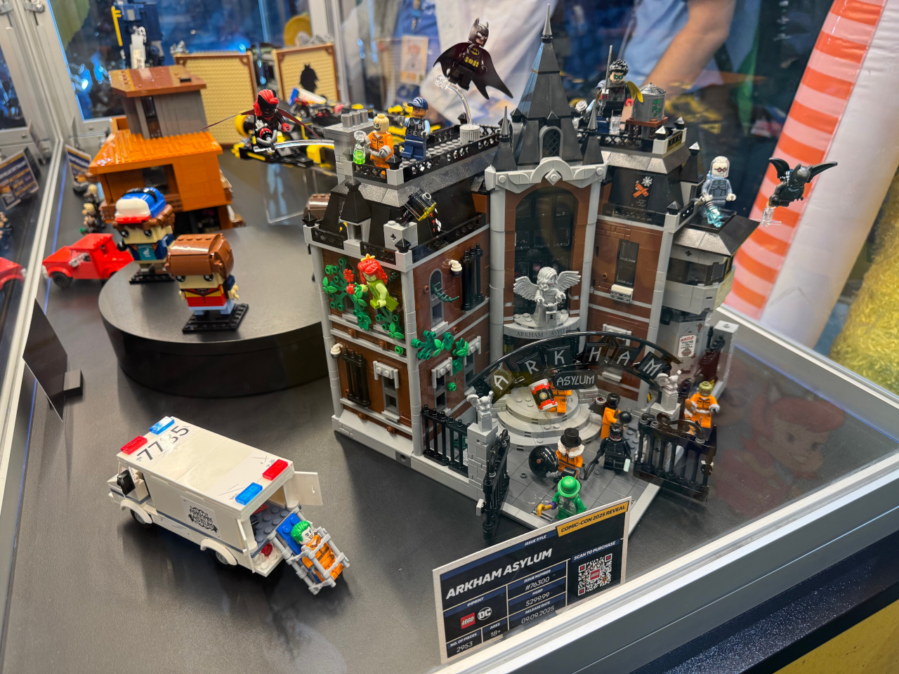 New Arkham Asylum LEGO display at SDCC.