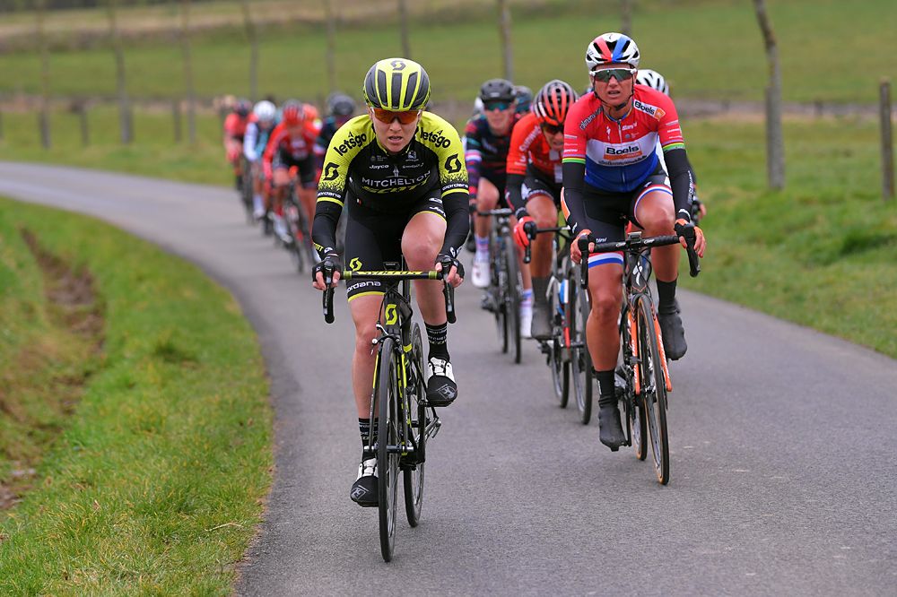 Chantal Blaak (Boels Dolmans) part of the breakaway that formed at Omloop Het Nieuwsblad
