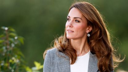 Kate Middleton wearing blazer and white tee