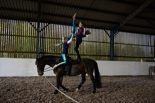 Vaulting_NewYearChal14pn_51926.jpg