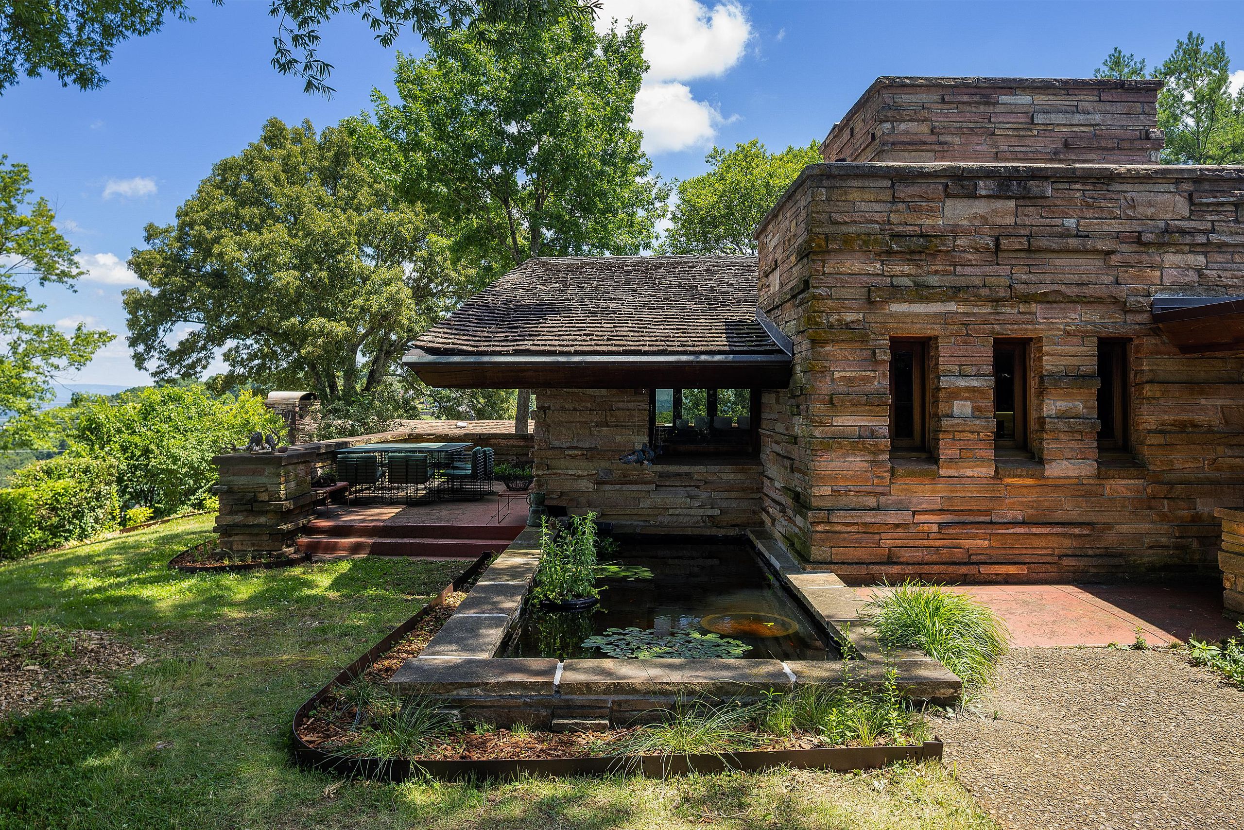 This Frank Lloyd Wright home is for sale for the first time in 70 years