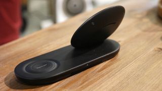 Samsungs Wireless Charger Duo