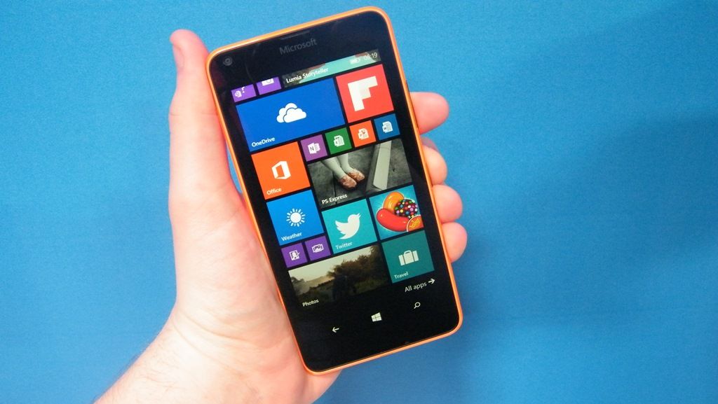 Microsoft s Lumia 640 And 640 XL Are Now On Sale And They re Crazy 