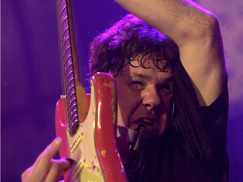 2001