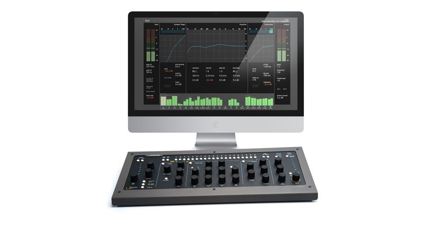 Console 1 promises to let you "mix a song from beginning to end and not even look at the computer screen".