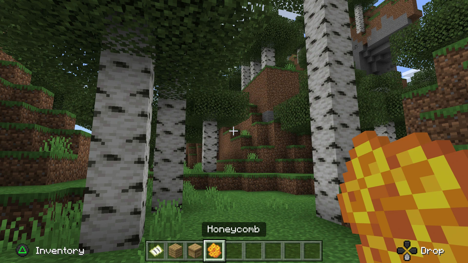 How To Get Minecraft Honeycomb And What To Craft With It GamesRadar   7266djbAGZ7bXexhAAjzBC 