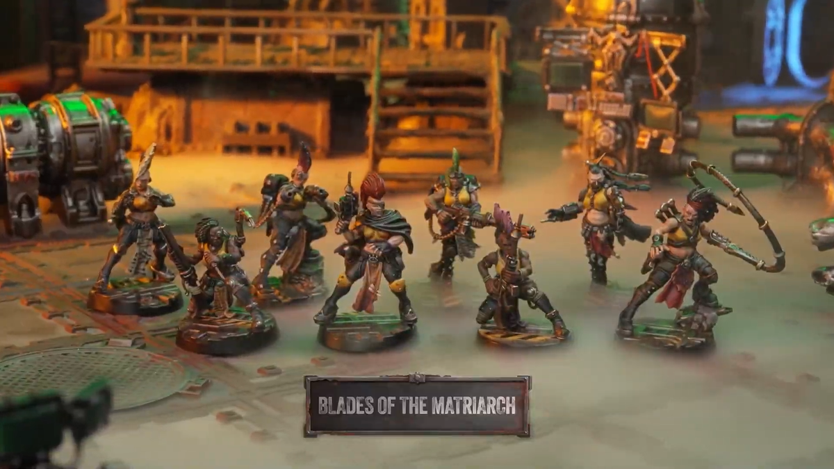 Necromunda Skirmish miniatures on a rusted, disused battlefield