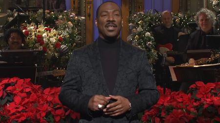 Eddie Murphy gives his monologue on Saturday Night Live.