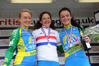 Sharon Laws tops women's podium, British road race National Championships 2012