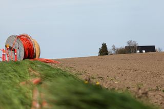 Laying rural fibre