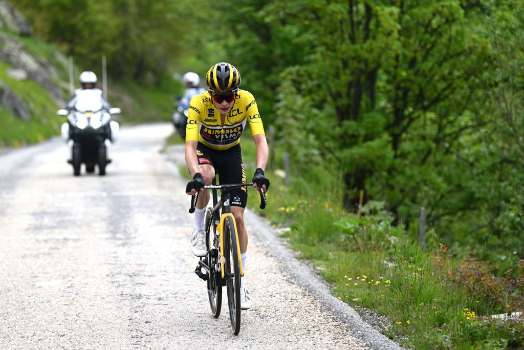 COL DE LA CROIX DE FER FRANCE JUNE 10 Jonas Vingegaard of Denmark and Team JumboVisma Yellow Leader Jersey attacks during the 75th Criterium du Dauphine 2023 Stage 7 a 1479km stage from PortedeSavoie to Col de la Croix de Fer 2067m UCIWT on June 10 2023 in Col de la Croix de Fer France Photo by Dario BelingheriGetty Images