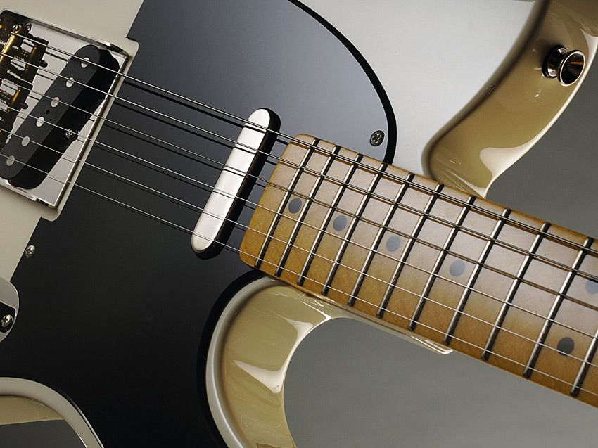 The pine body isn't vintage-accurate, but it looks the part