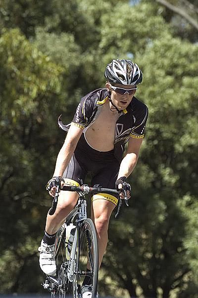 Ben King moves to Lance Armstrong's Under 23 team, Trek-Livestrong, in 2010. He will also be joined by compatriot Tim Roe.