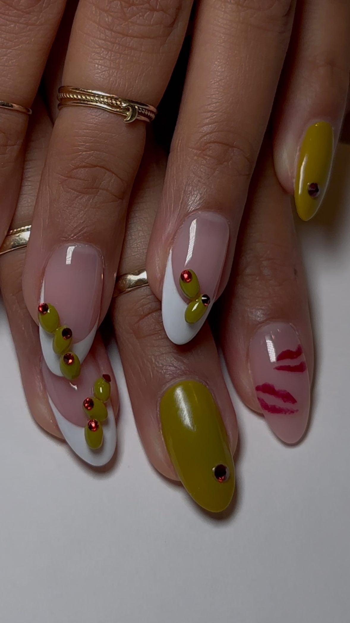 Dirty martini tips simple nail design