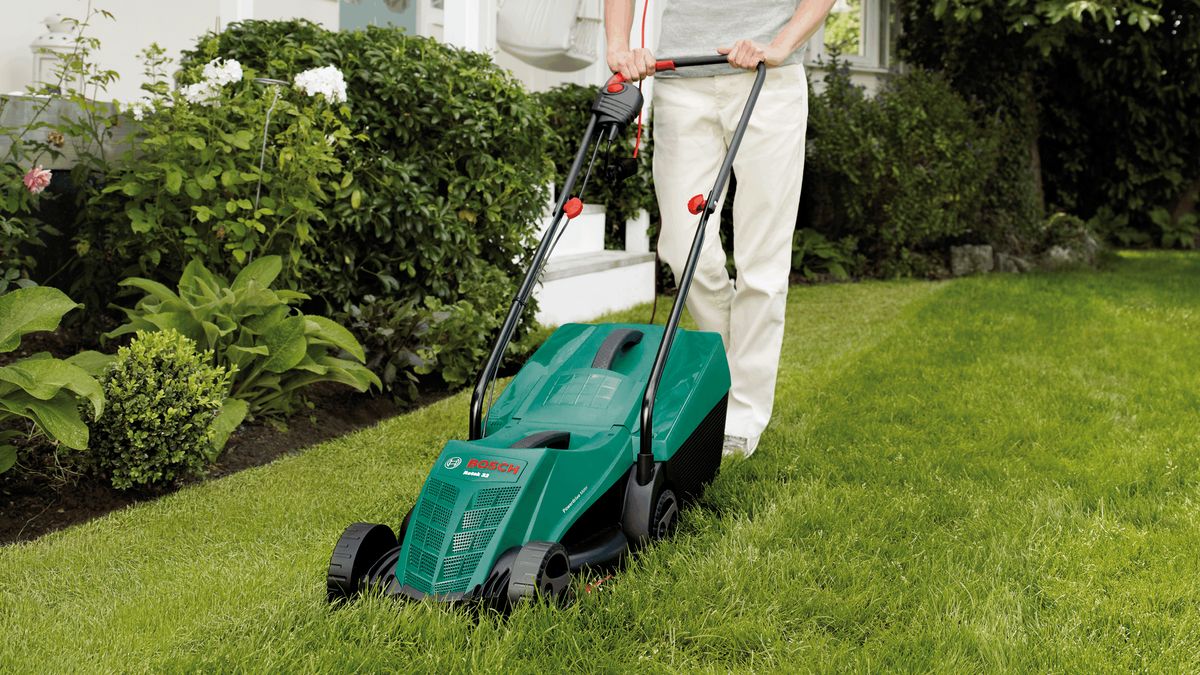 Best small lawn mower compact lawn mowers for small gardens Real Homes