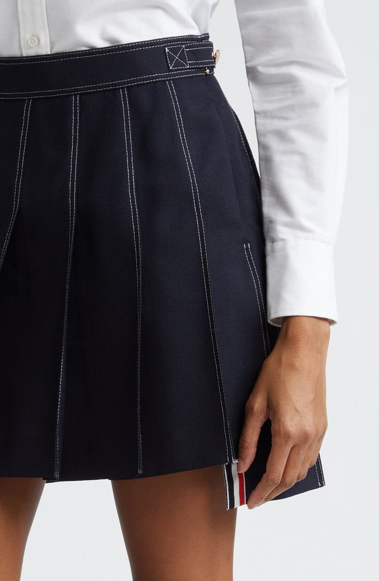 Drop Back Wool Skirt