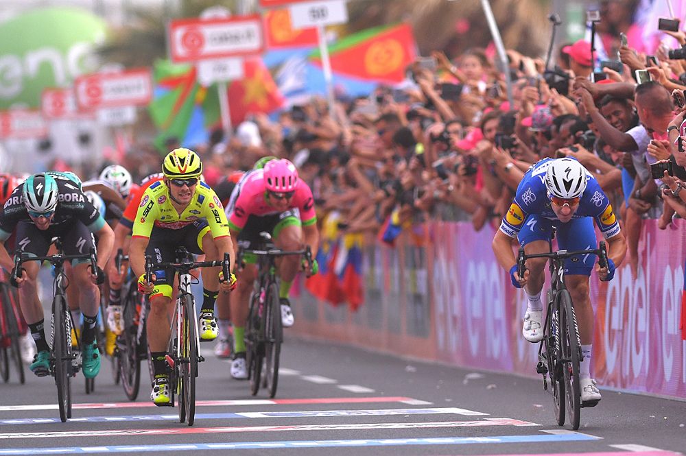 Elia Viviani (Quick-Step Floors) wins stage 2 of Giro d'Italia 2018