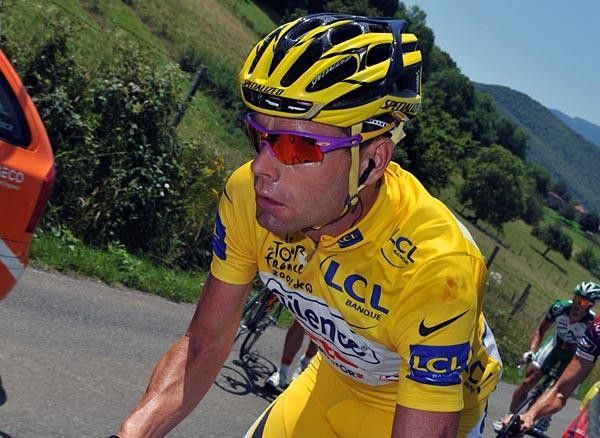 Cadel Evans (Silence-Lotto) sweats in yellow and his bleeding shoulder messed up the colour a bit.