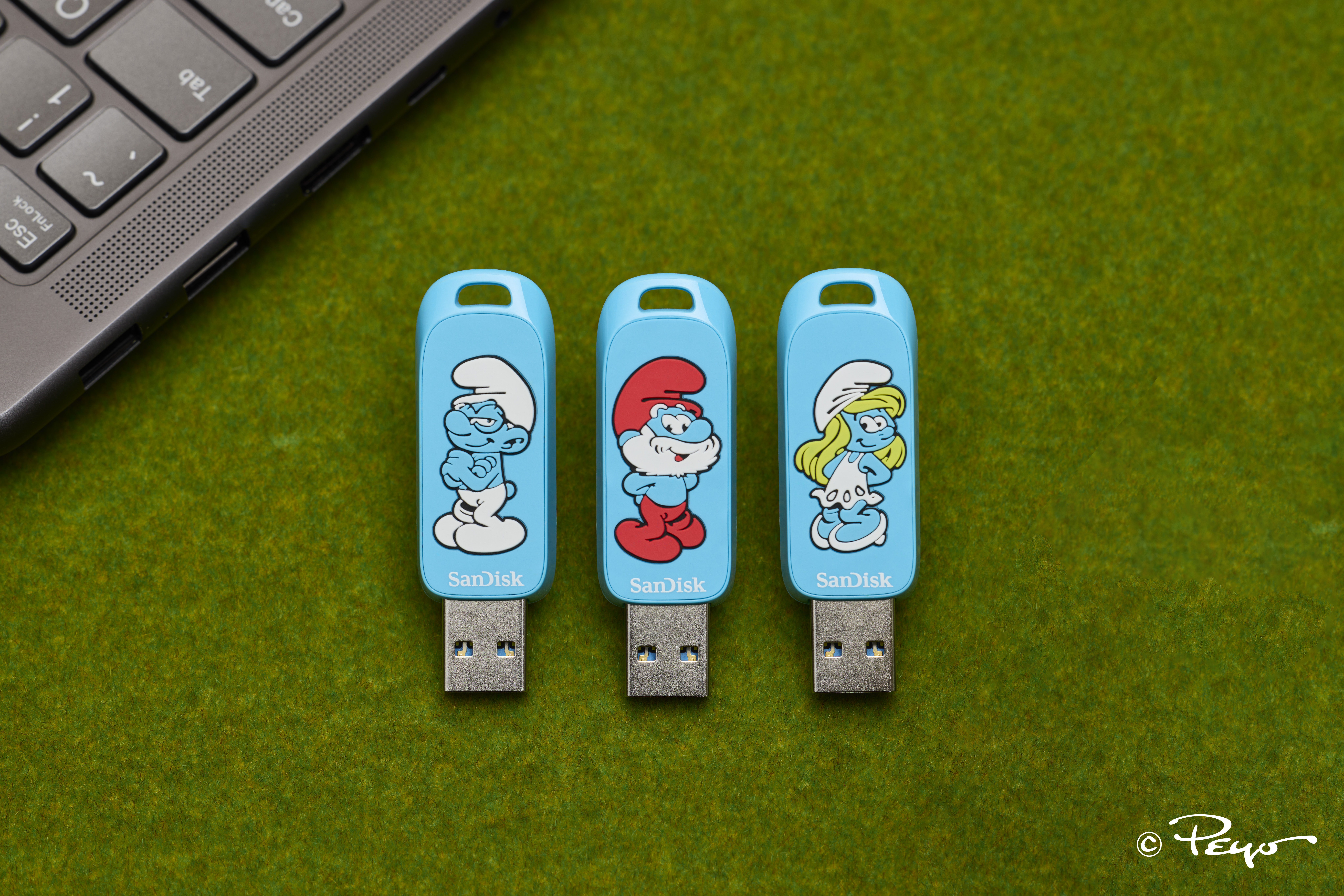Sandisk Los pitufos