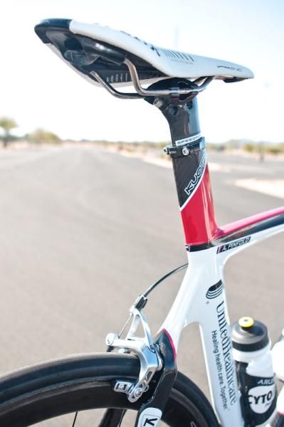 The semi-integrated seatmast is topped by a proprietary two-bolt seatpost stub.