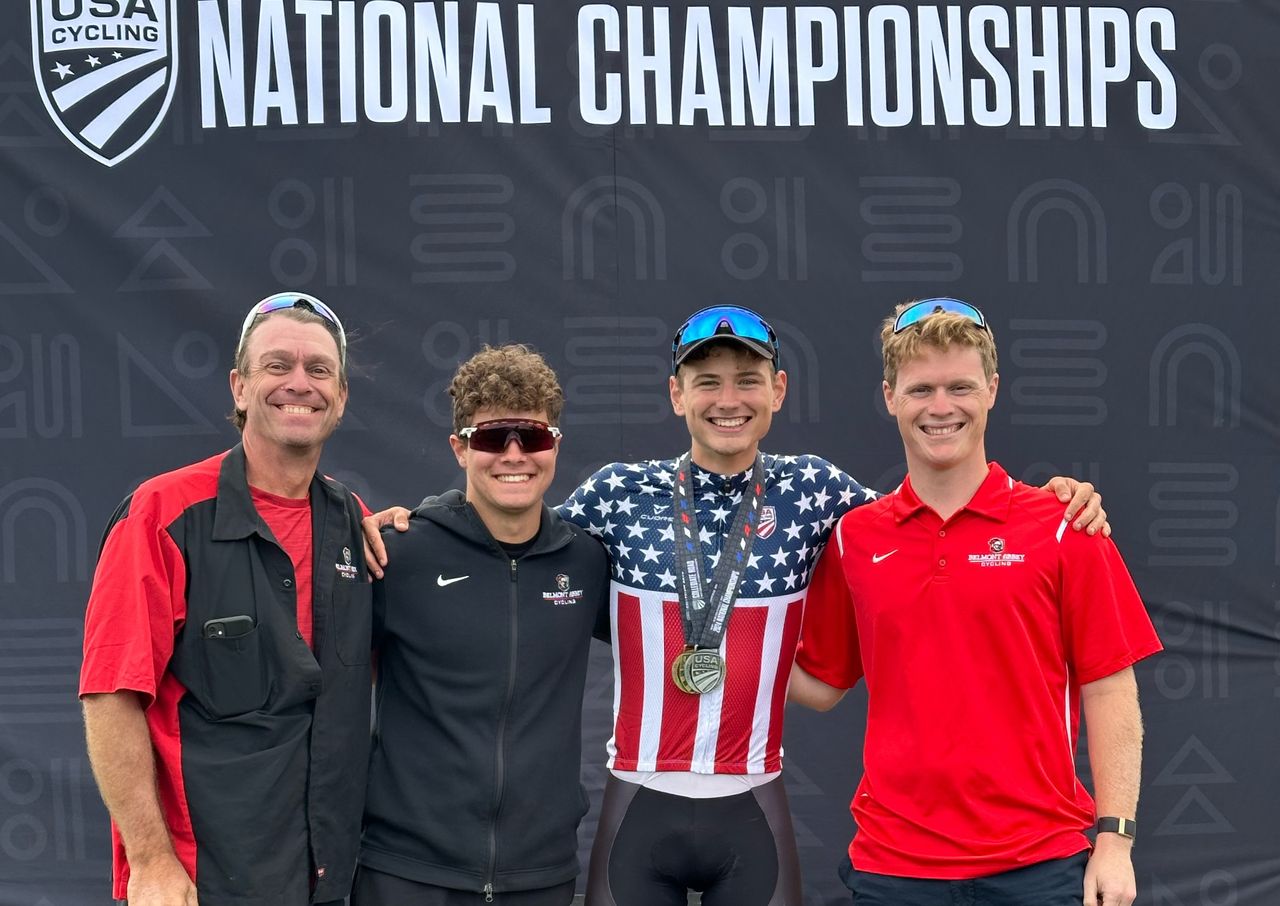 Jonas earned the stars-and-stripes jersey at US Collegiate Nationals, winning both the Varsity criterium and ITT