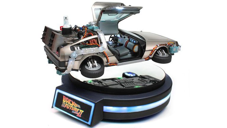KidsLogic's 1/20 Magnetic Floating DeLorean