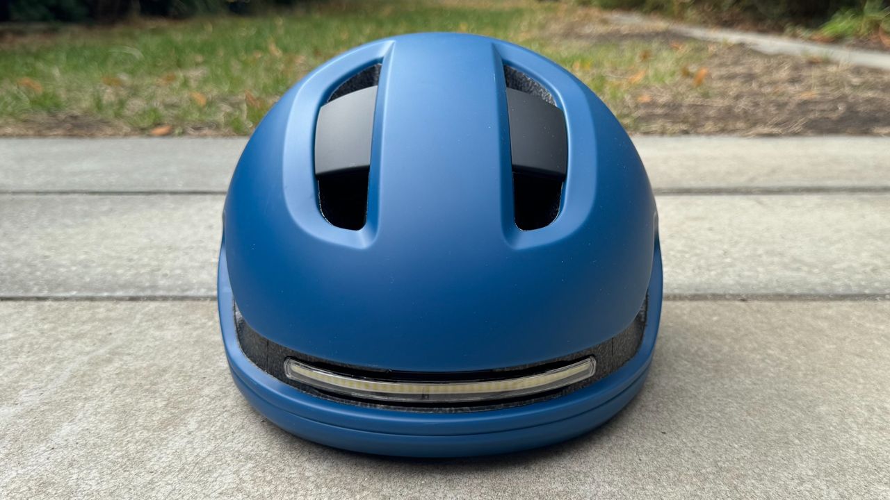 The Unit 1 Aura with integrated front light