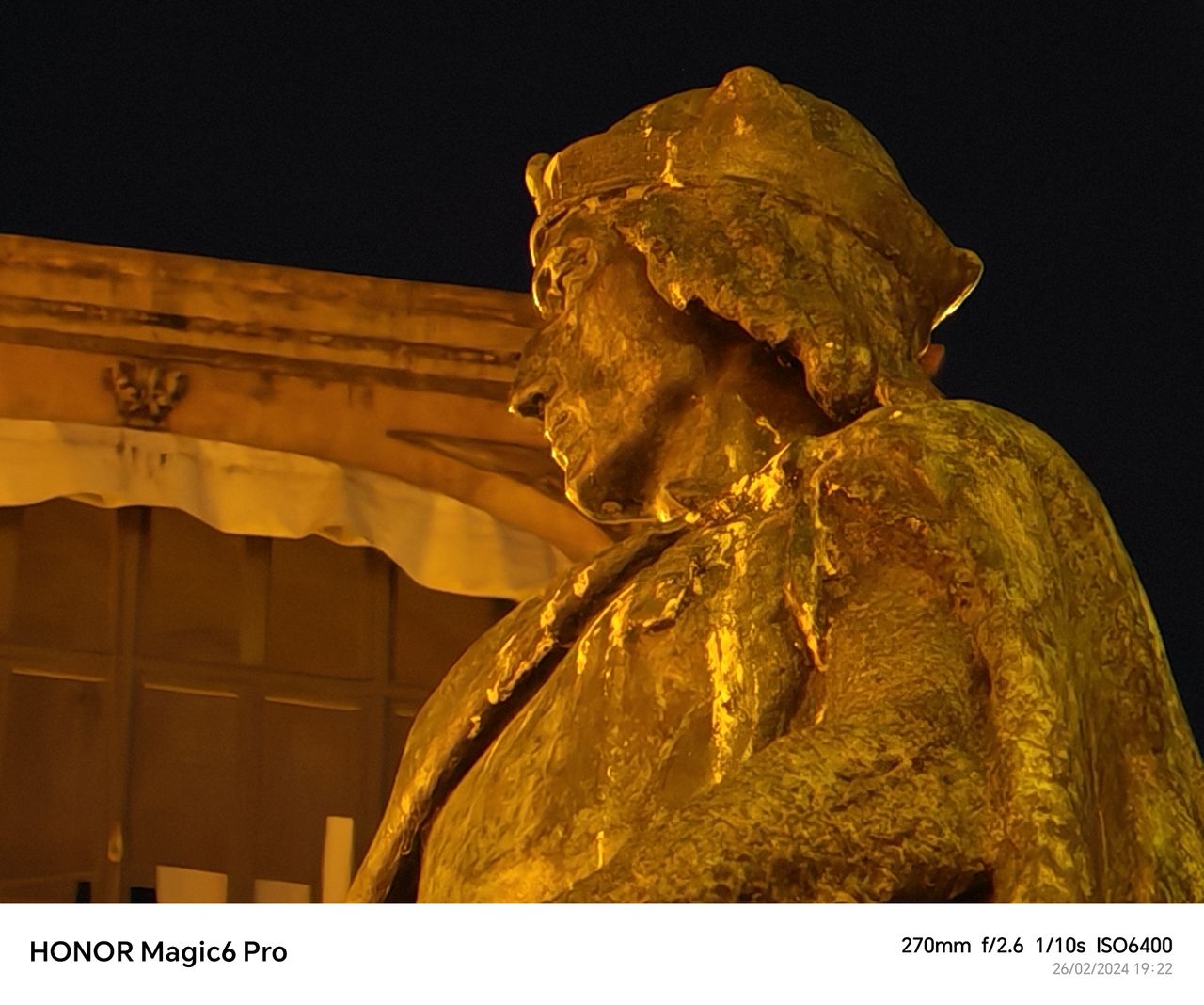 A photo taken on the Honor Magic 6 Pro smartphone