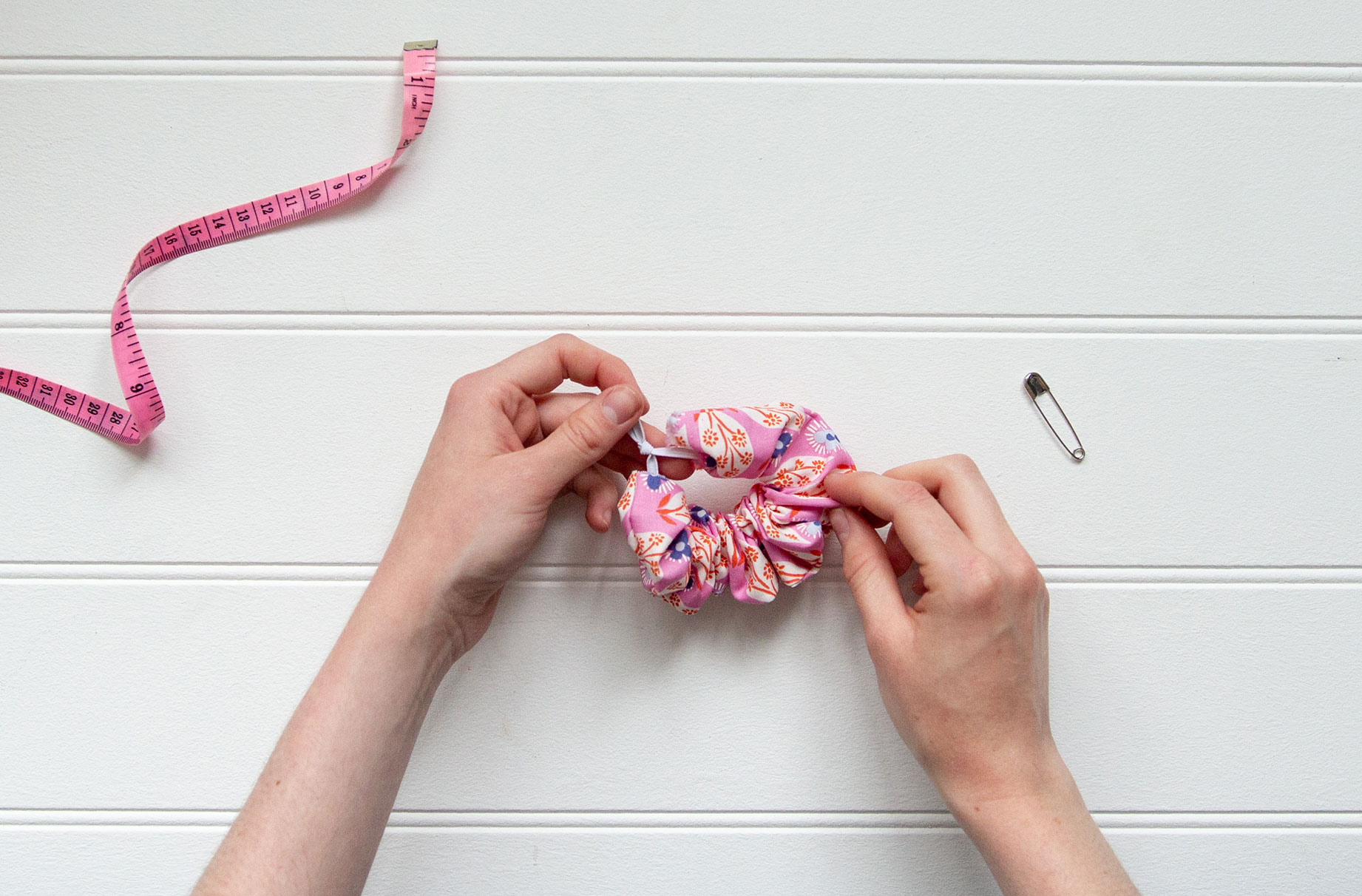 How to make hair scrunchies | GoodTo