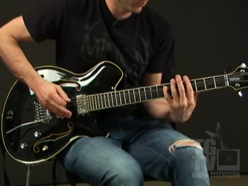 Wes demonstrates an interesting rhythmic technique