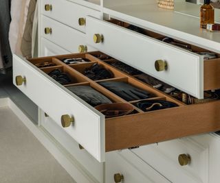 white drawers with wooden dividers