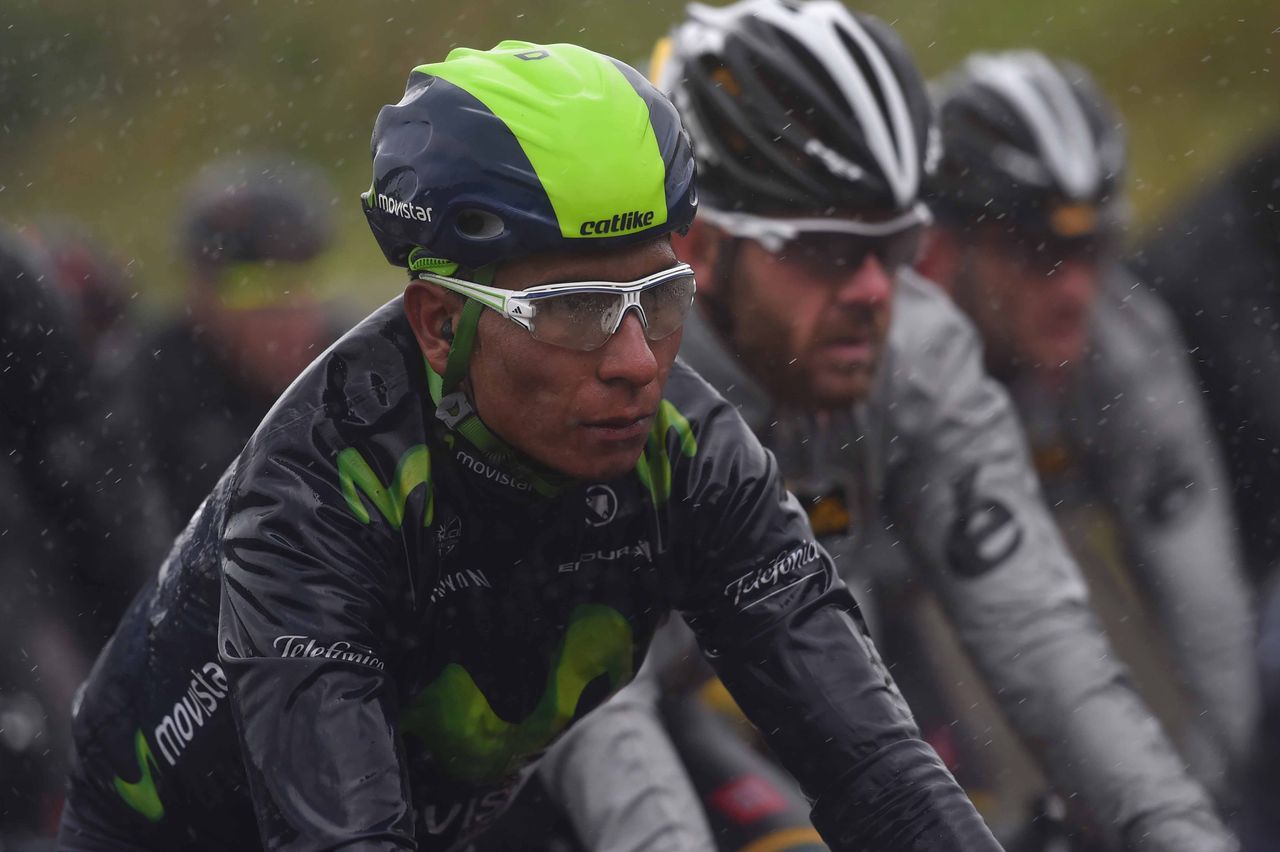 A soaked Nairo Quintana (Movistar)
