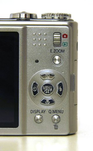 Panasonic lumix dmc-zx1-2